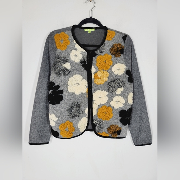 Trisha Tyler Sweaters - TRISHA TYLER Fleece Floral Patterned Gray Cardigan, Size PL
